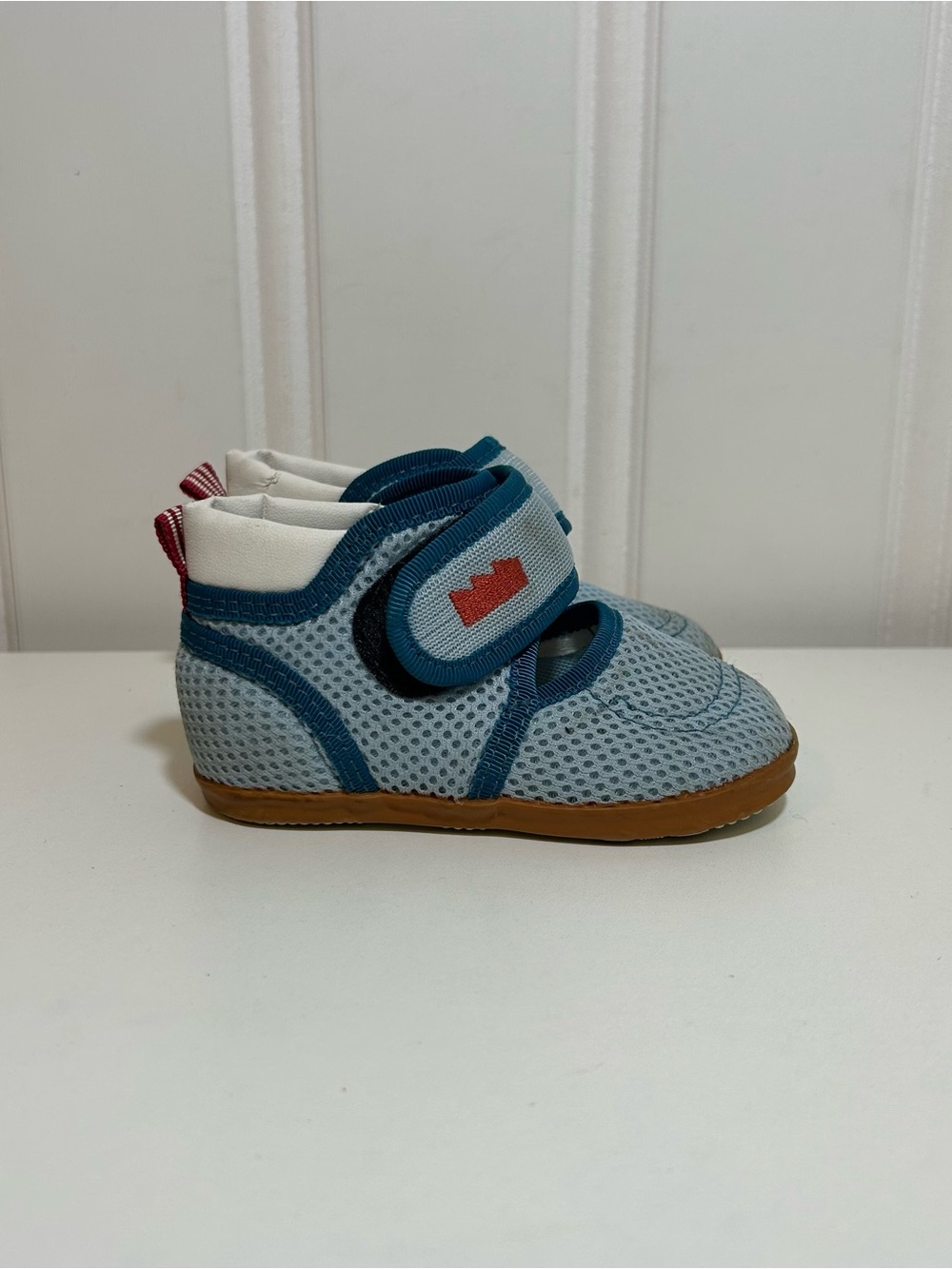 Moonstar Light Blue Mesh Kids Shoes with Velcro Strap made in Japan